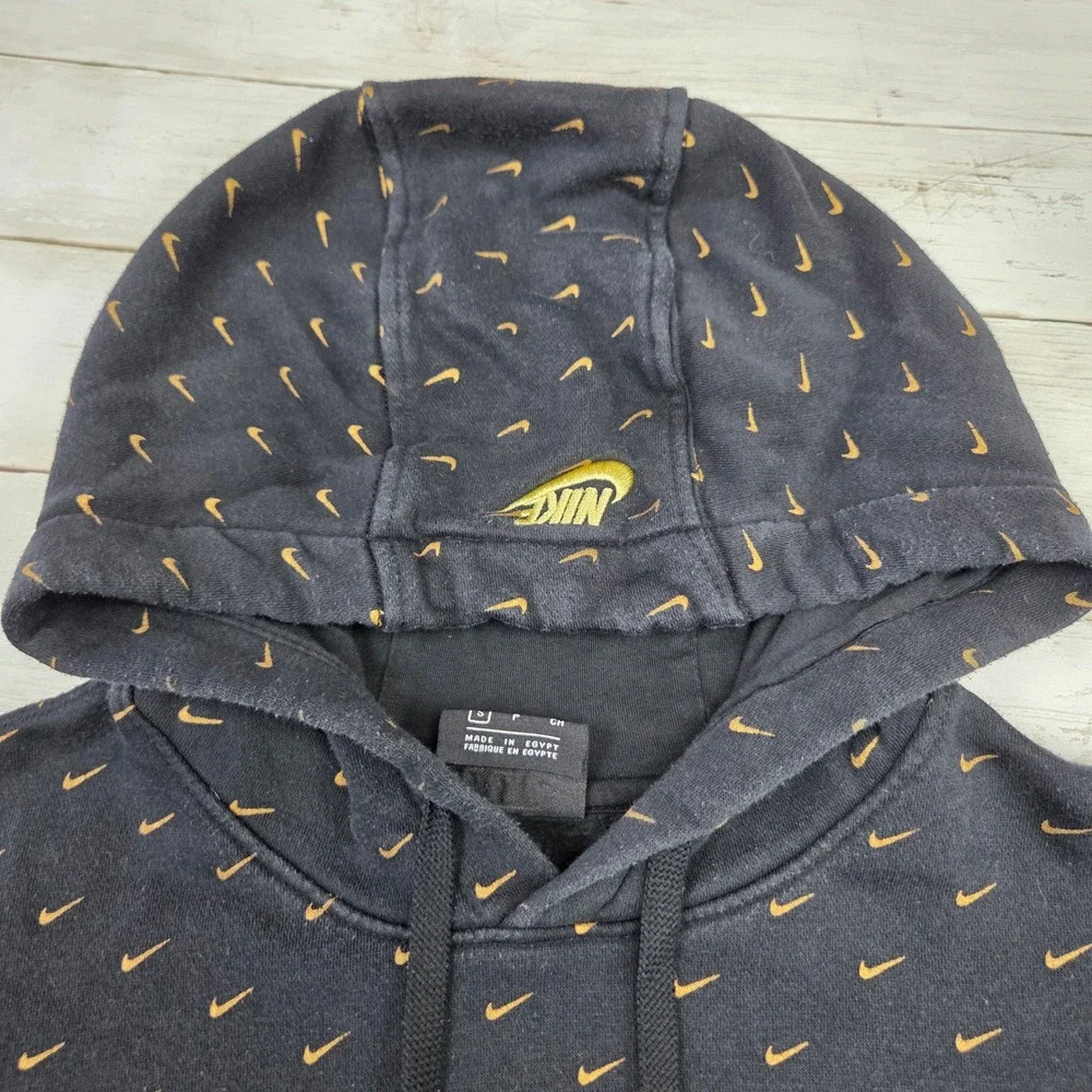 Nike Club Fleece All Over Mini Swoosh Hoodie CJ5405-010 Mens Small Black Gold